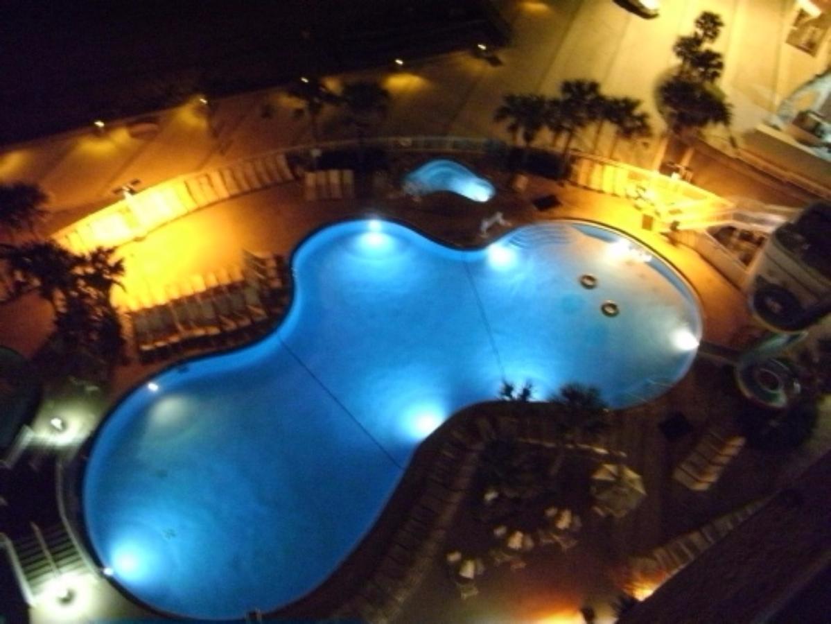 Ocean Walk Resort - Remarkable Ocean Front View เดย์โทนาบีช ภายนอก รูปภาพ